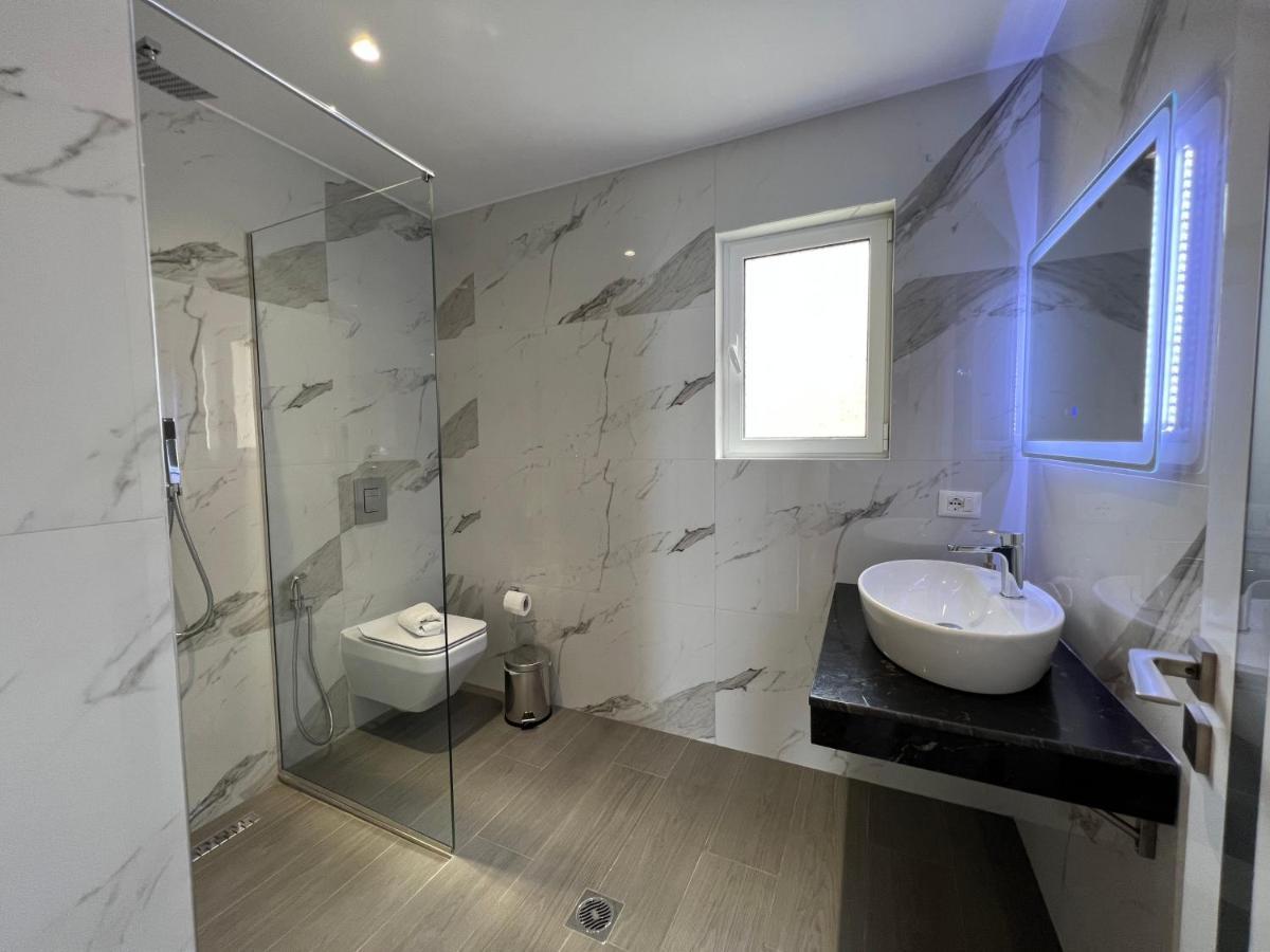 Dani'S Apartments Sarande Ngoại thất bức ảnh